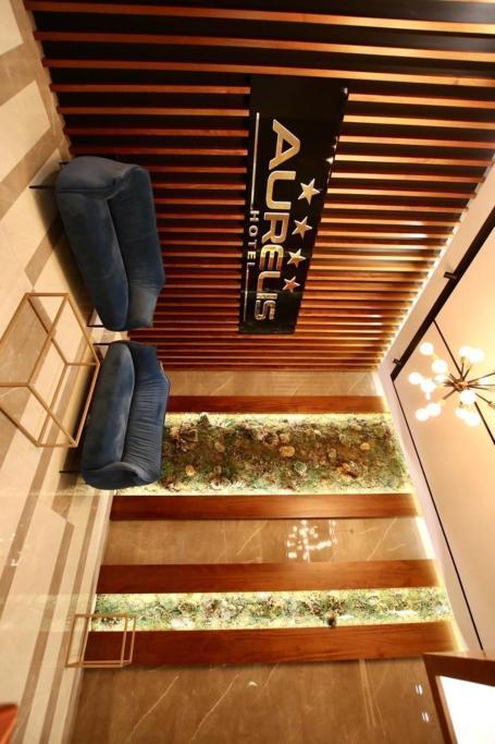 Aurelis Hotel Bërxull Esterno foto