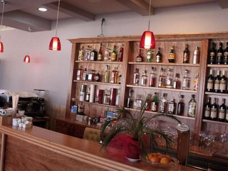 Aurelis Hotel Bërxull Esterno foto