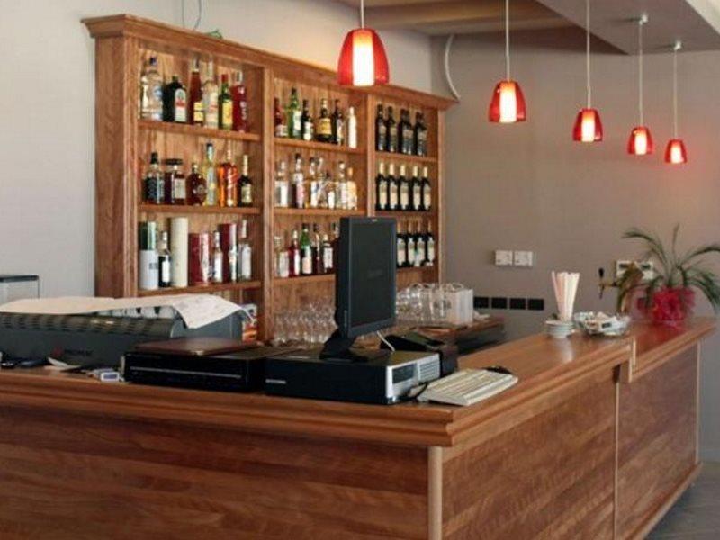 Aurelis Hotel Bërxull Esterno foto